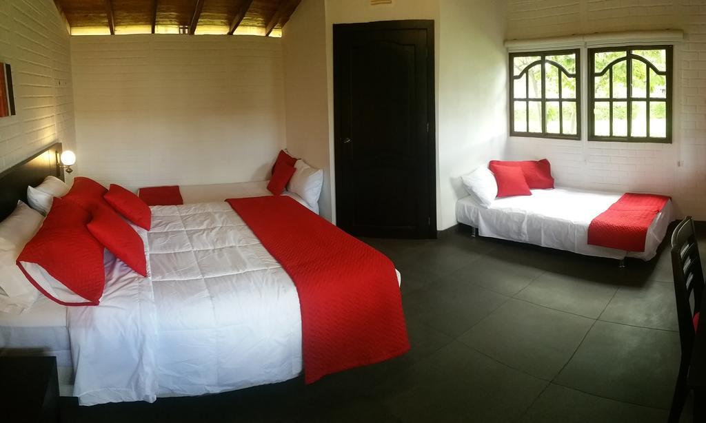 Hosteria Rosa Blanca Puembo Εξωτερικό φωτογραφία