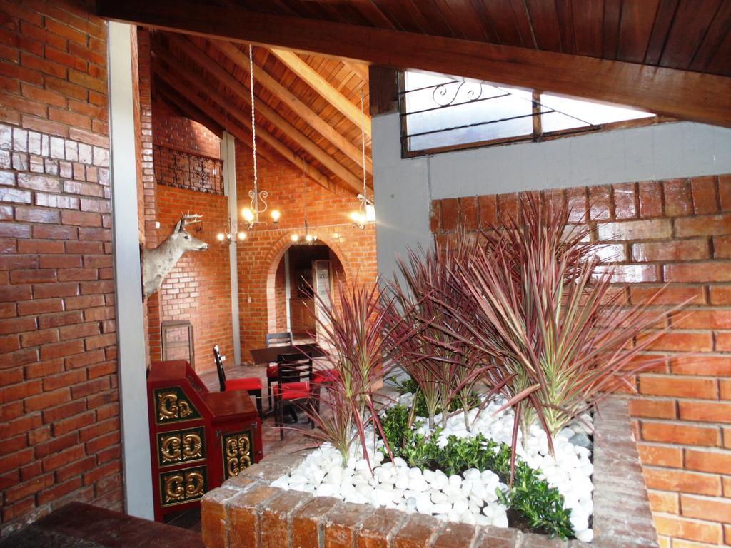 Hosteria Rosa Blanca Puembo Εξωτερικό φωτογραφία