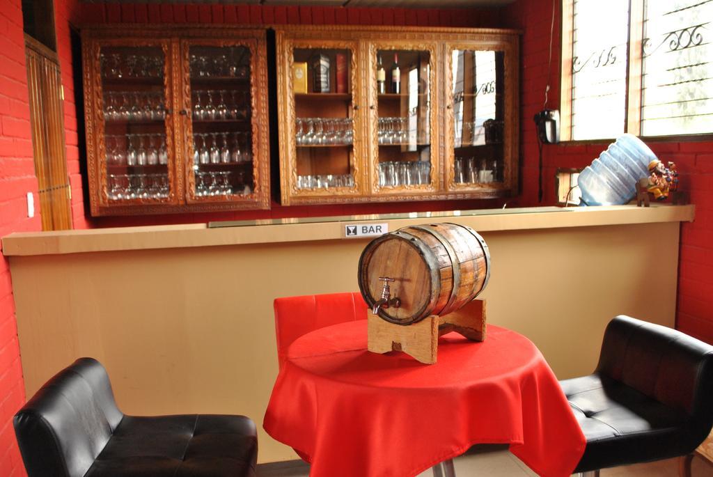Hosteria Rosa Blanca Puembo Εξωτερικό φωτογραφία