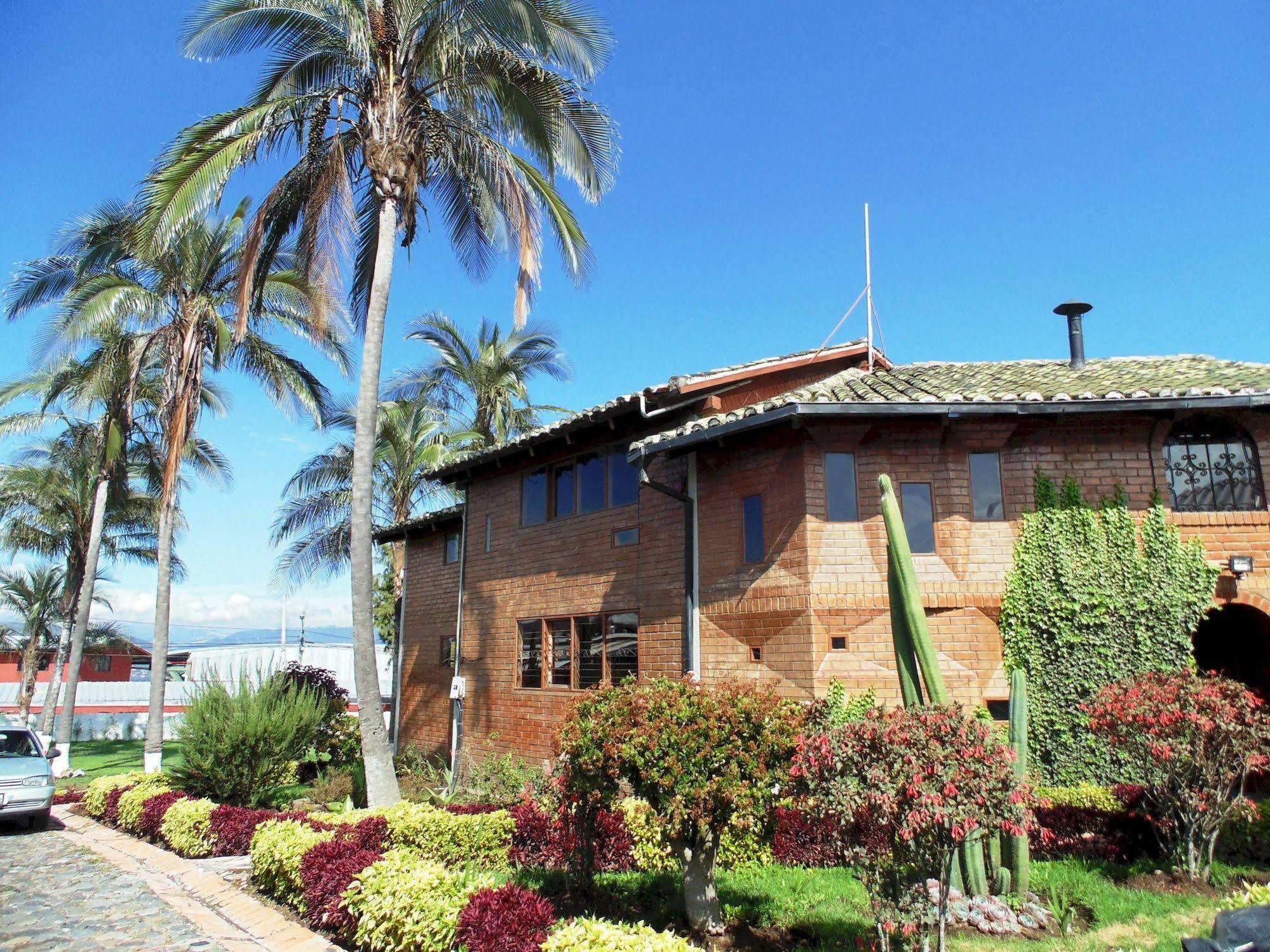 Hosteria Rosa Blanca Puembo Εξωτερικό φωτογραφία